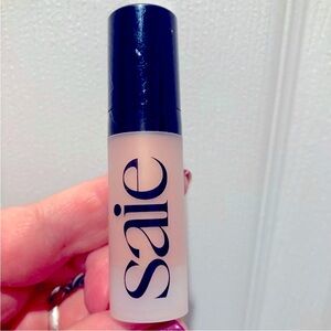 Saie Highlighter in Rose Glow